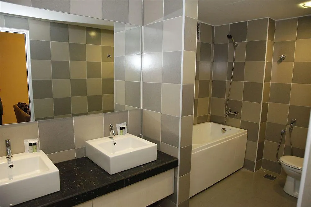 ***  Kingston Hotel 1 , Bukit Bintang Kuala Lumpur Malaysia